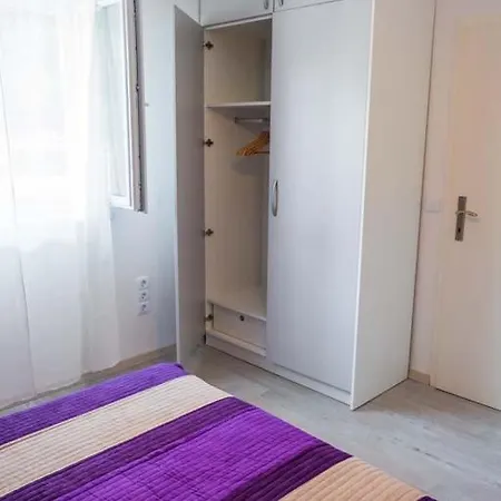 Oaza Planjke - Viola * Rab Town